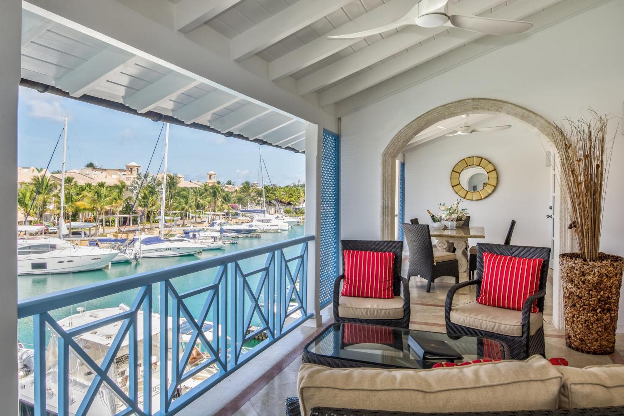 Port St. Charles Hotel Saint Peter Buitenkant foto