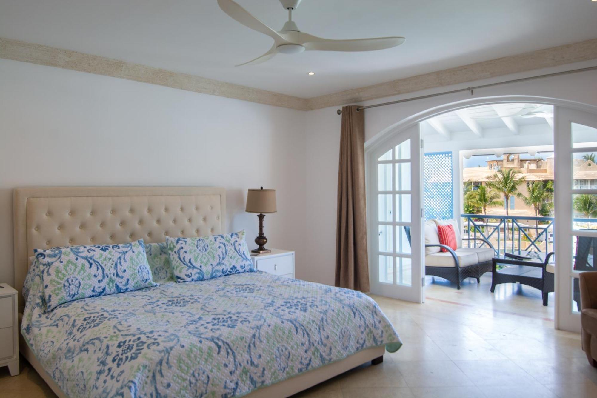 Port St. Charles Hotel Saint Peter Buitenkant foto